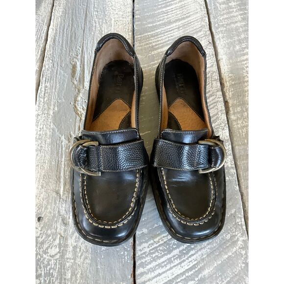 Born Women's Size 7/38 Black Leather Loafers with Buckle Strap Casual - Picture 2 of 6